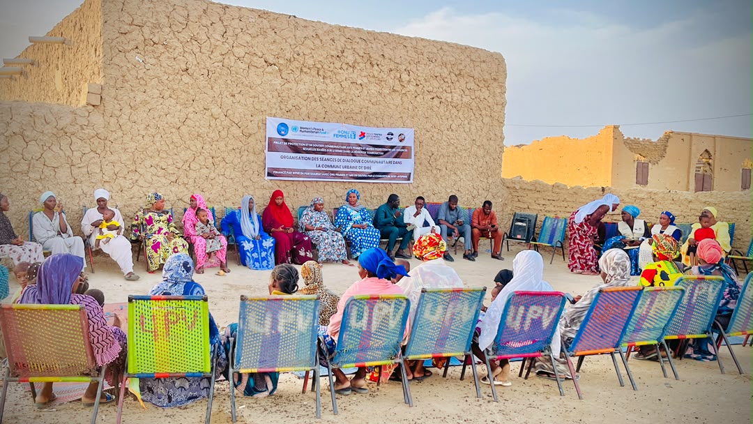 Diré : une séance de dialogue communautaire a été réalisé par l&rsquo;ONG AESF pour renforcer la dénonciation des cas de VSBG et d’exploitation et abus sexuels